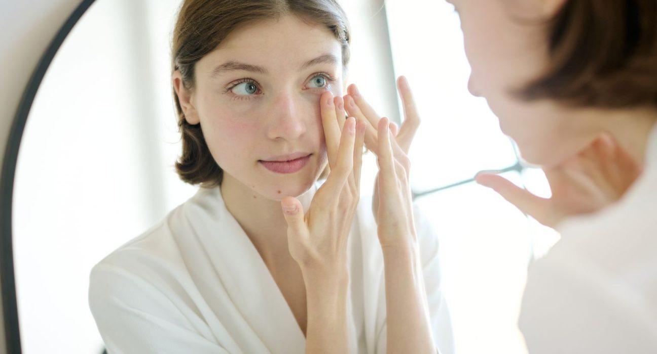 Як позбутися мішків під очами